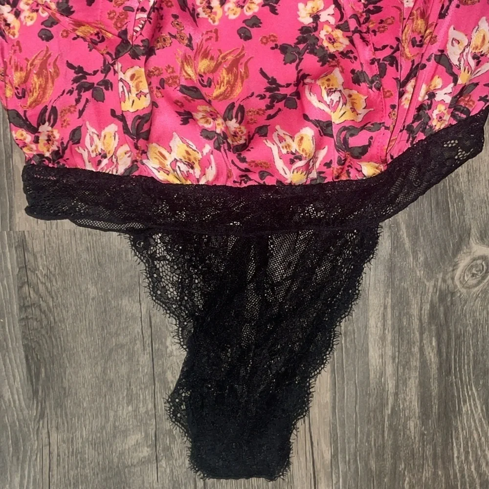 NWOT Intimately Free People Pink Elsa Printed Bodysuit Sz small